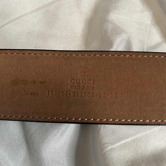 Authentic Gucci belt - Picture 2 of 3